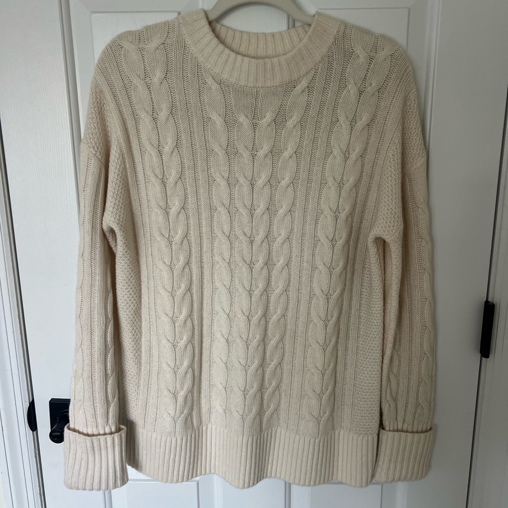 Banana Republic Cream Cable Knit Sweater